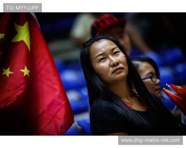 意大利球迷的双重心情：抽签狂喜中的焦虑与期待